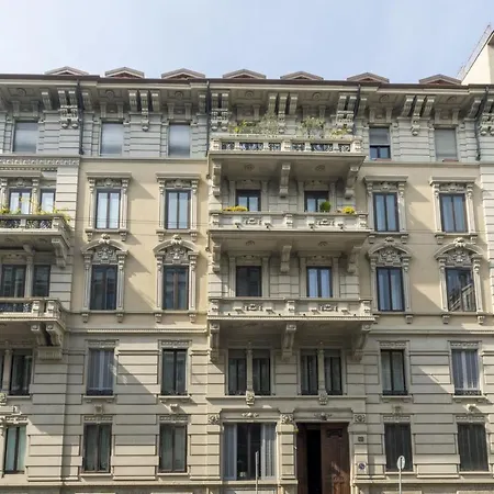 Easylife - Comoda Residenza Con Terrazzino Abitabile In Zona Sant Ambrogio Appartement