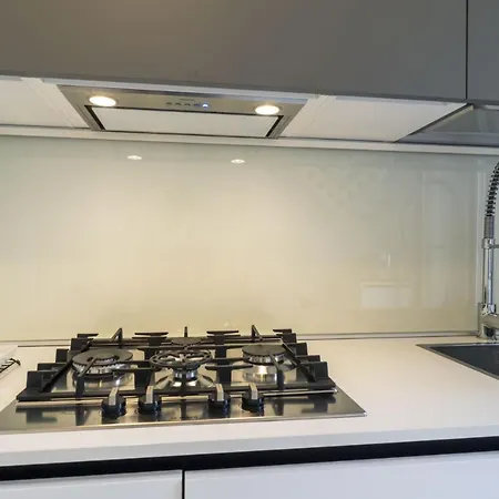 Easylife - Comoda Residenza Con Terrazzino Abitabile In Zona Sant Ambrogio מילאנו